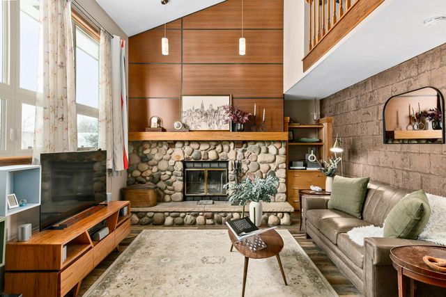 25326 W Loomis ROAD, Waterford, WI 53185