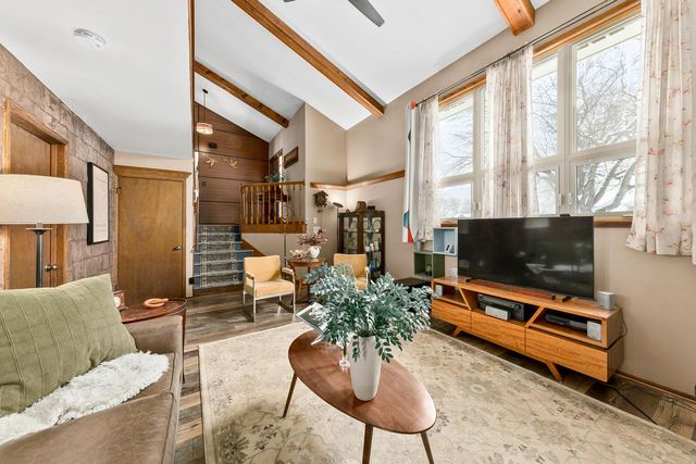 25326 W Loomis ROAD, Waterford, WI 53185