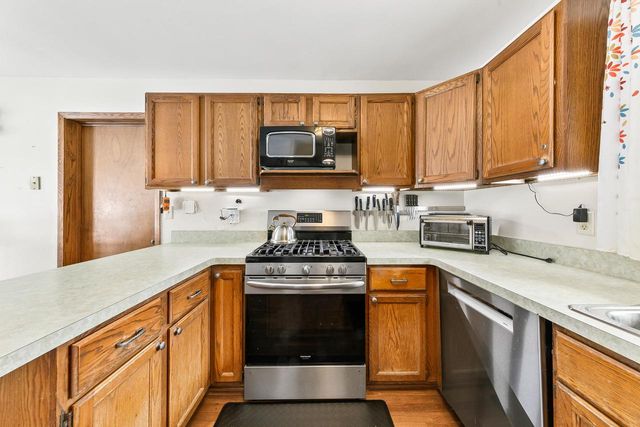 25326 W Loomis ROAD, Waterford, WI 53185