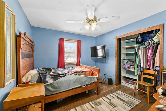 25326 W Loomis ROAD, Waterford, WI 53185