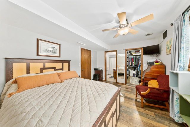 25326 W Loomis ROAD, Waterford, WI 53185