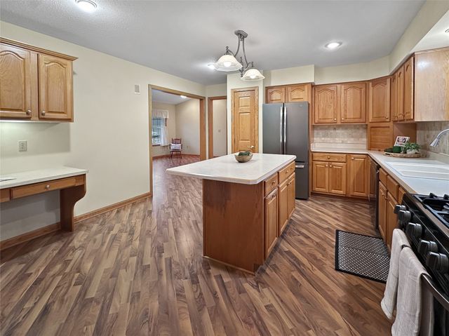 3002 MCKEE Road, Erie, PA 16506