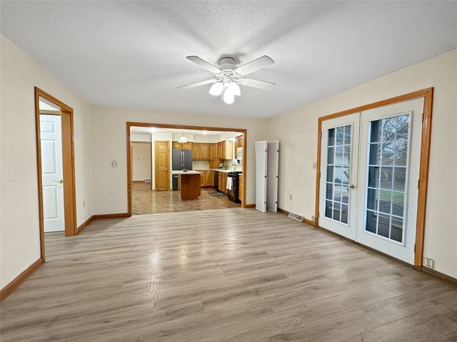 3002 MCKEE Road, Erie, PA 16506