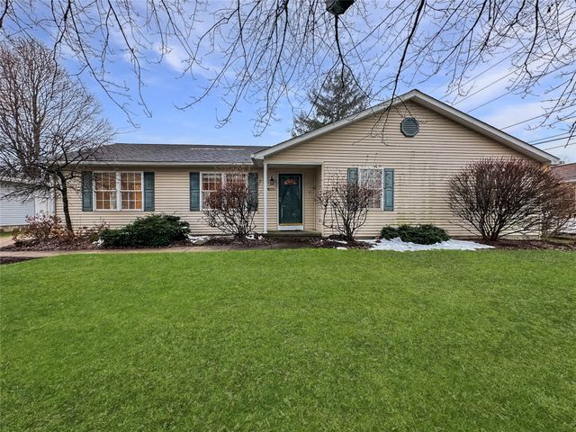 3002 MCKEE Road, Erie, PA 16506