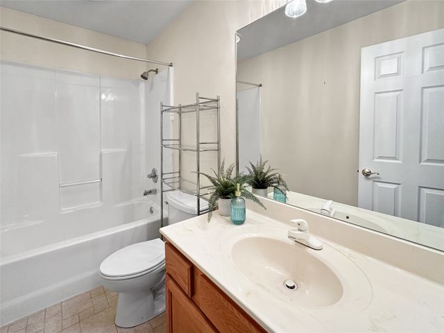 3002 MCKEE Road, Erie, PA 16506