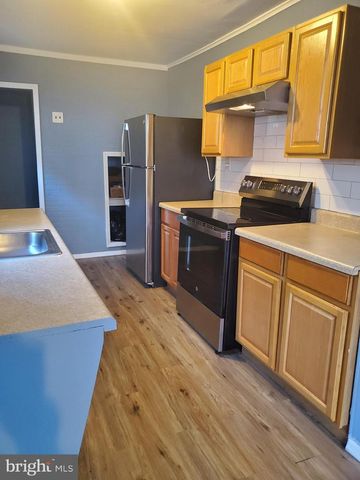 204 S 11TH ST, Reading, PA 19602