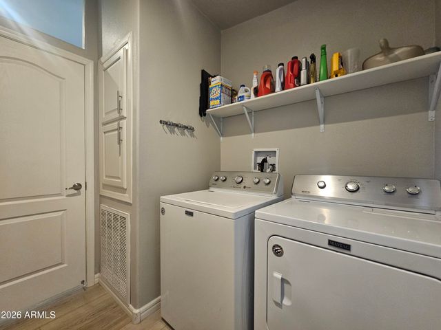 650 N Hawes Road 2805, Mesa, AZ 85207