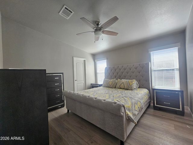 650 N Hawes Road 2805, Mesa, AZ 85207