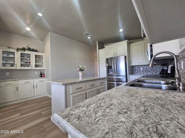 650 N Hawes Road 2805, Mesa, AZ 85207