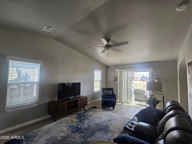 650 N Hawes Road 2805, Mesa, AZ 85207