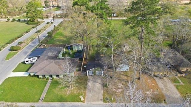 25311 White Oak Ln, Splendora, TX 77372