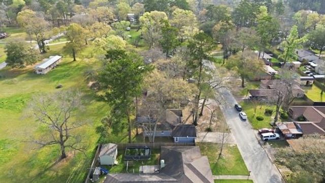 25311 White Oak Ln, Splendora, TX 77372