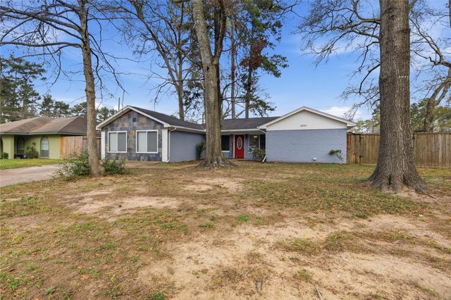 25311 White Oak Ln, Splendora, TX 77372