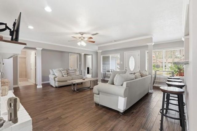 25311 White Oak Ln, Splendora, TX 77372