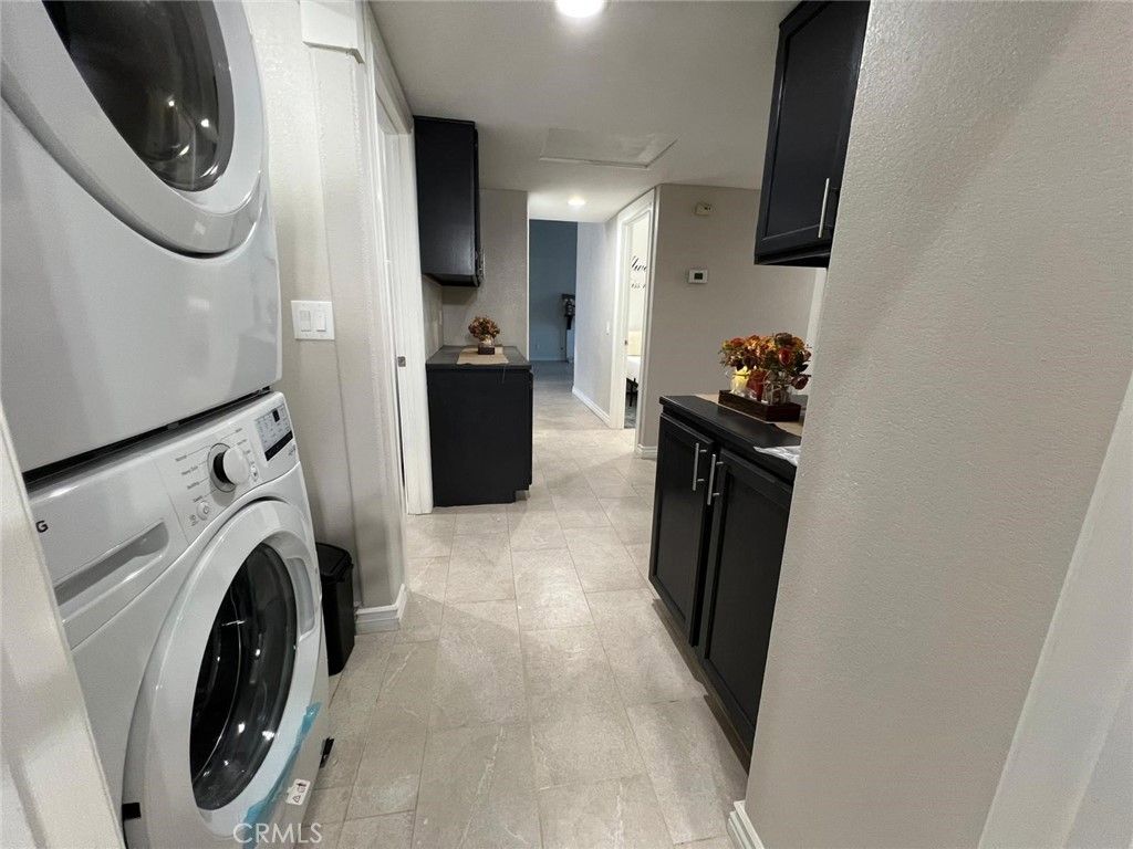 Image 7 of property listing at 22862 & 22864 Temet, Wildomar, CA 92595