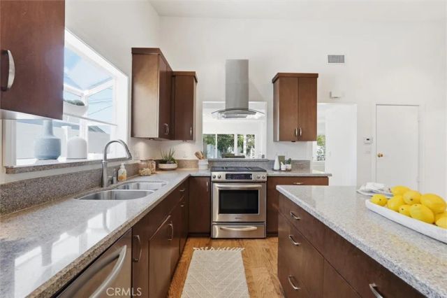 6903 Hartcrest Drive, Rancho Palos Verdes, CA 90275