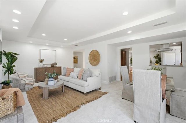 6903 Hartcrest Drive, Rancho Palos Verdes, CA 90275