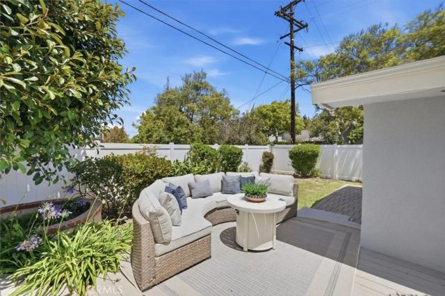 6903 Hartcrest Drive, Rancho Palos Verdes, CA 90275