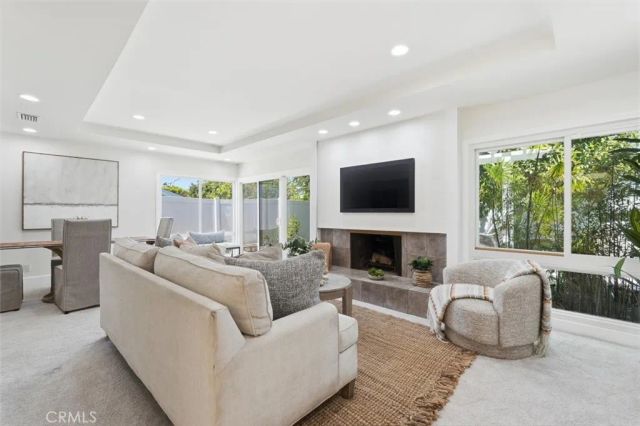 6903 Hartcrest Drive, Rancho Palos Verdes, CA 90275