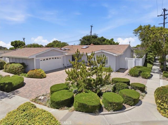 6903 Hartcrest Drive, Rancho Palos Verdes, CA 90275