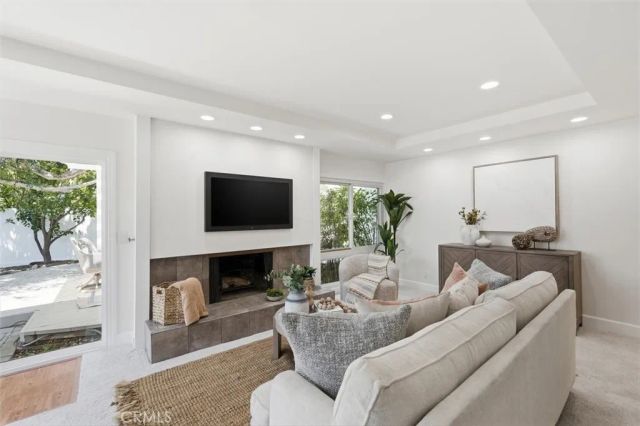 6903 Hartcrest Drive, Rancho Palos Verdes, CA 90275