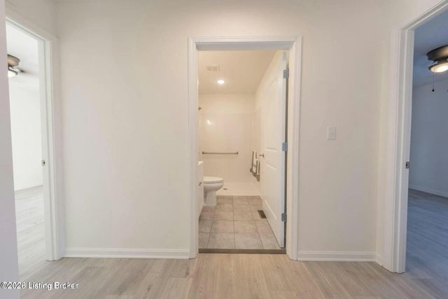 806 Abbeywood Rd, Elizabethtown, KY 42701