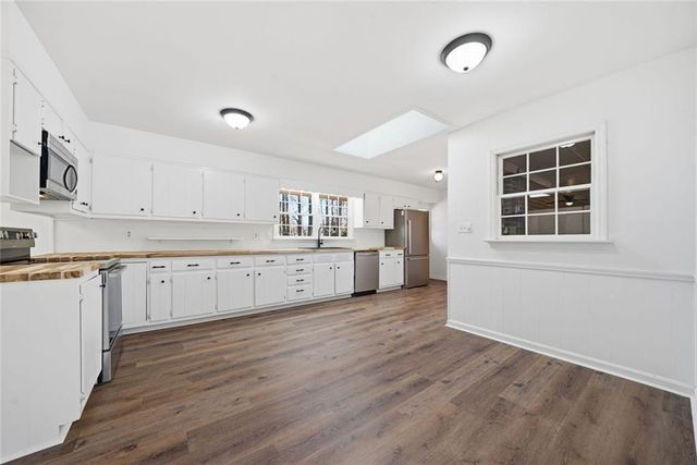 2297 Lavista Woods Drive, Tucker, GA 30084