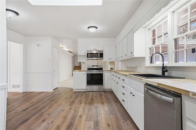 2297 Lavista Woods Drive, Tucker, GA 30084