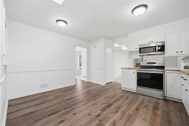 2297 Lavista Woods Drive, Tucker, GA 30084