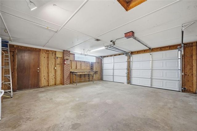 2297 Lavista Woods Drive, Tucker, GA 30084