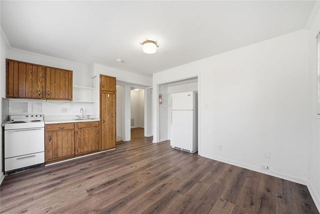 2297 Lavista Woods Drive, Tucker, GA 30084