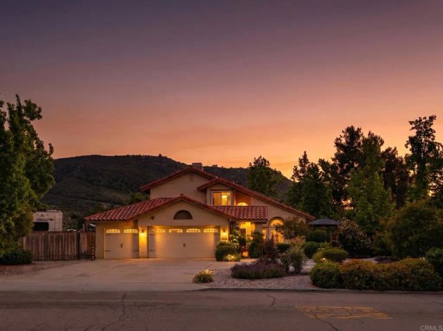 8866 Bridle Run, Alpine, CA 91901