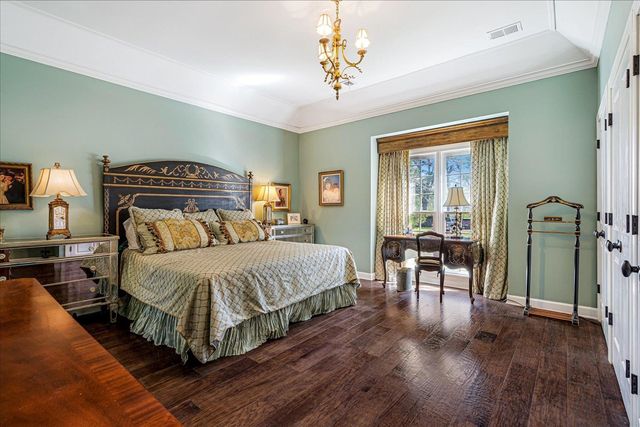 1706 BRYN MAWR CV, Germantown, TN 38138