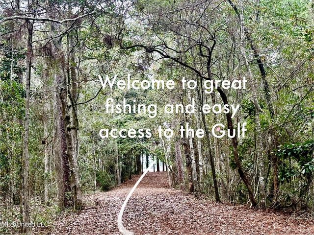 1208 De La Pointe Drive, Gautier, MS 39553