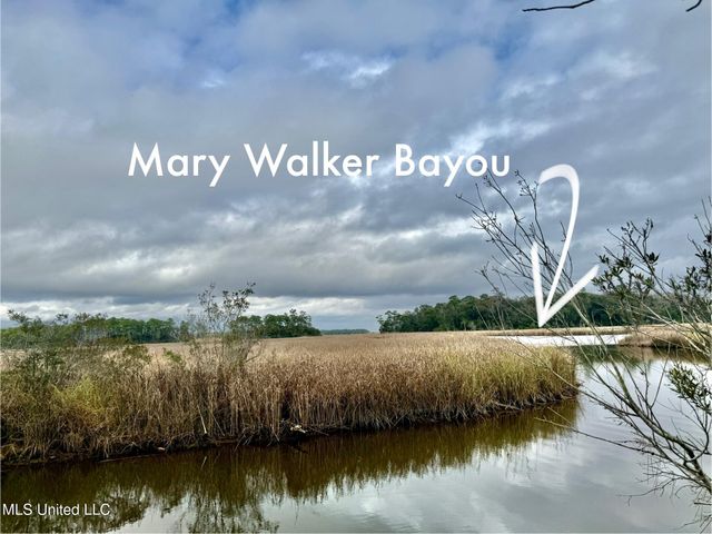 1208 De La Pointe Drive, Gautier, MS 39553