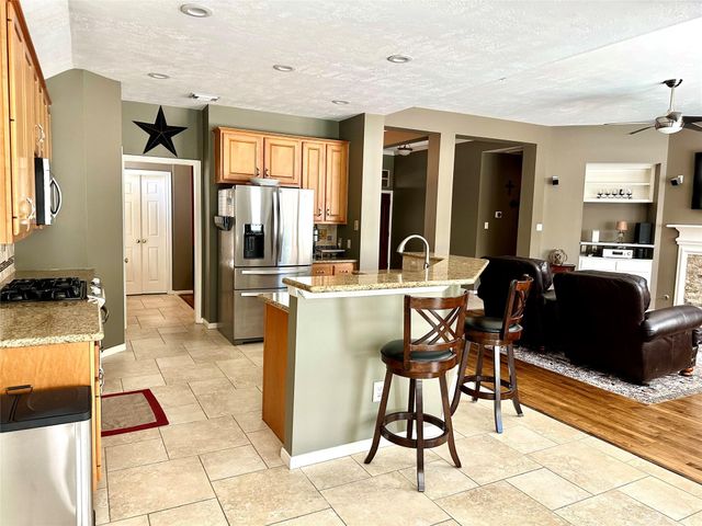 8910 Everhart Lane, Houston, TX 77040