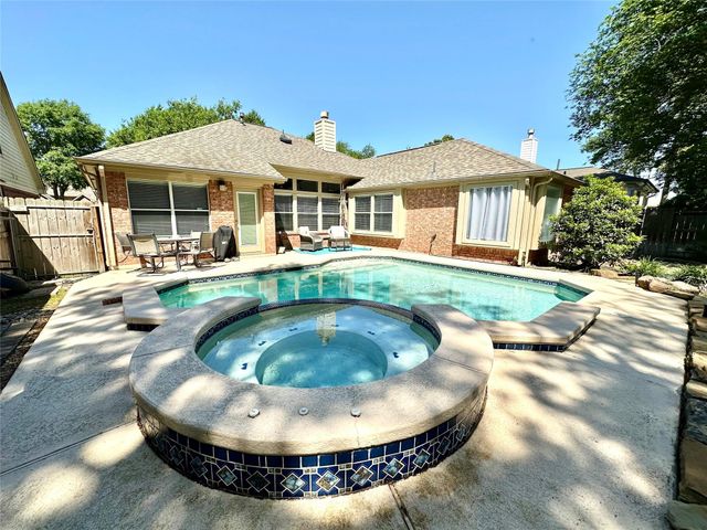 8910 Everhart Lane, Houston, TX 77040