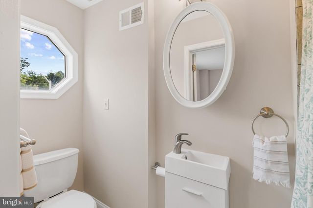 4019 THE ALAMEDA, Baltimore, MD 21218