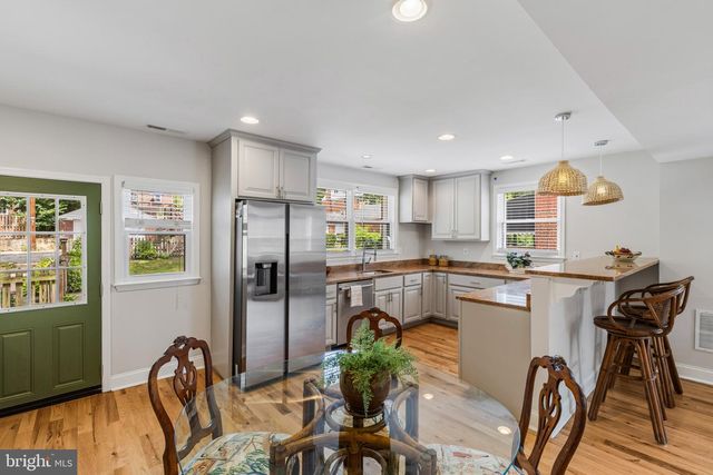 4019 THE ALAMEDA, Baltimore, MD 21218