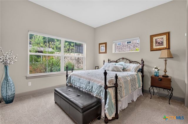 908 Dancing Oak Lane, San Marcos, TX 78666