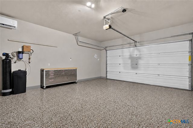 908 Dancing Oak Lane, San Marcos, TX 78666