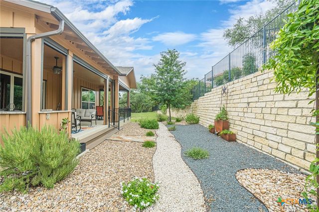 908 Dancing Oak Lane, San Marcos, TX 78666