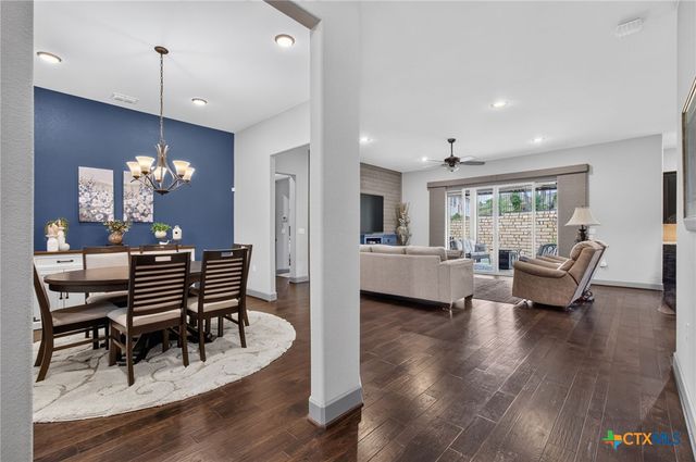 908 Dancing Oak Lane, San Marcos, TX 78666