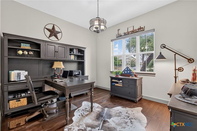 908 Dancing Oak Lane, San Marcos, TX 78666