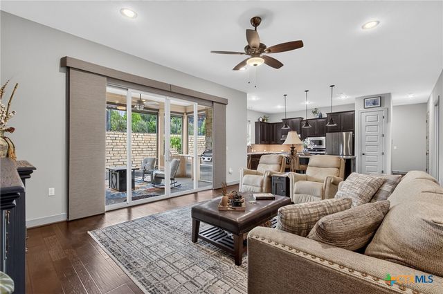 908 Dancing Oak Lane, San Marcos, TX 78666