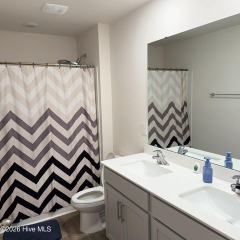 4080 Debbie Drive, Ayden, NC 28513