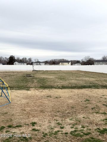 4080 Debbie Drive, Ayden, NC 28513