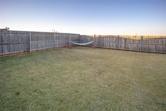 437 Isabella Drive, Blanchard, OK 73010