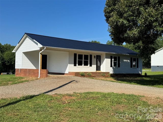 272 Shepps Boat Dock Road, Lexington, NC 27292