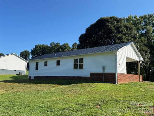 272 Shepps Boat Dock Road, Lexington, NC 27292